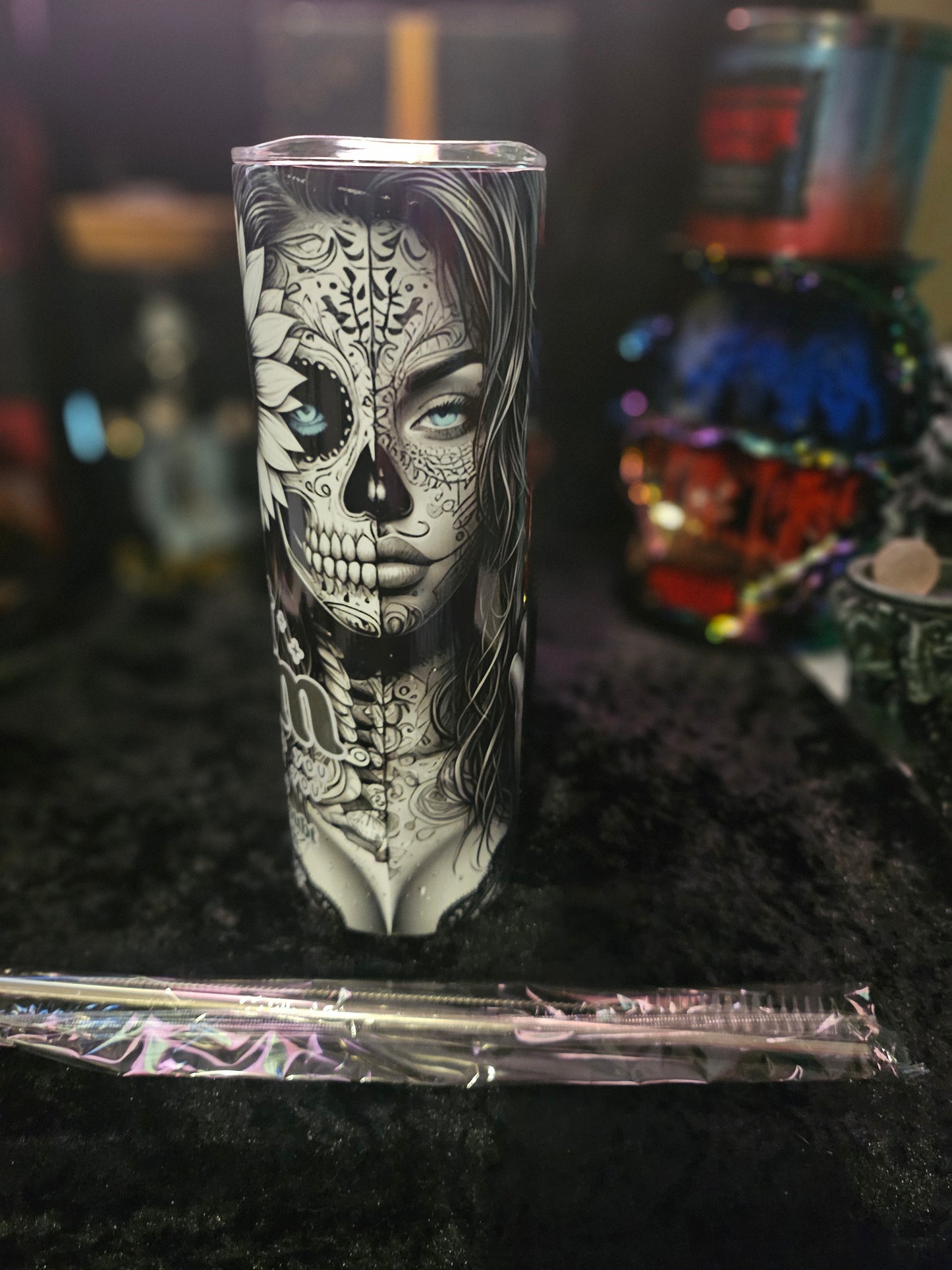 20 oz tumbler: Let them sugar lady skull